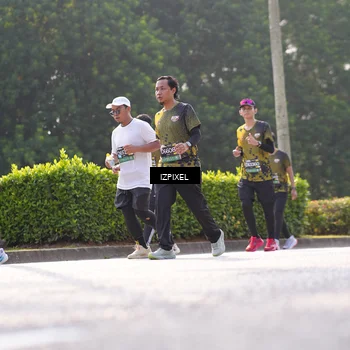 Runner Photo 6569987