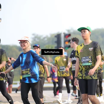 Runner Photo 6570025