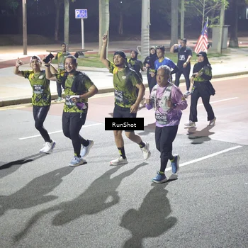 Runner Photo 6570031