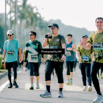 Runner Photo 6570032