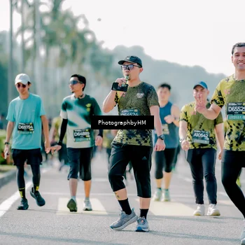 Runner Photo 6570040