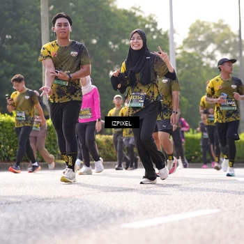 Runner Photo 6570059