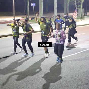 Runner Photo 6570060