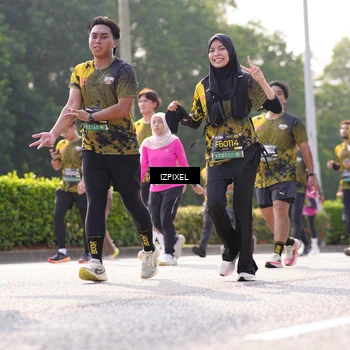 Runner Photo 6570063