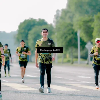 Runner Photo 6570110