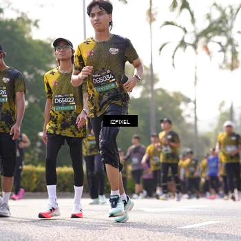 Runner Photo 6570136