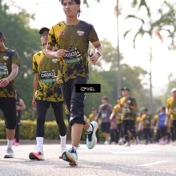 Runner Photo 6570156