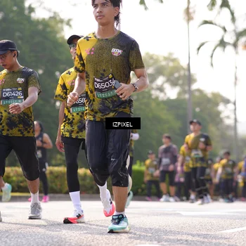 Runner Photo 6570169
