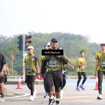 Runner Photo 6570200