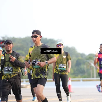 Runner Photo 6570206
