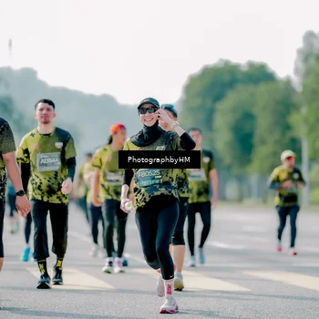 Runner Photo 6570247
