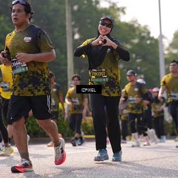 Runner Photo 6570316