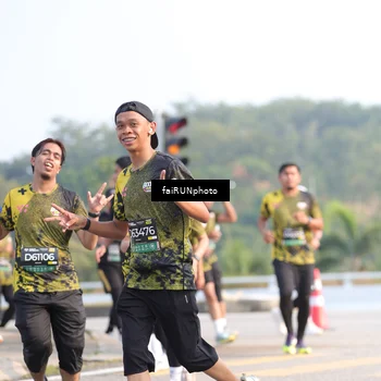 Runner Photo 6570349