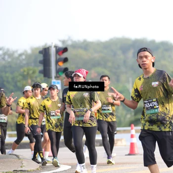 Runner Photo 6570350