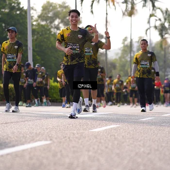 Runner Photo 6570354