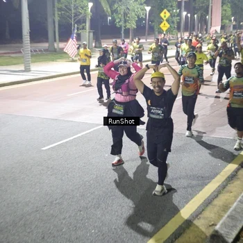 Runner Photo 6570357