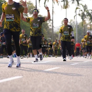 Runner Photo 6570370