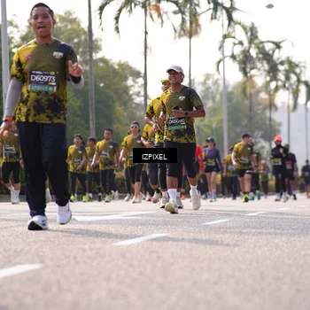 Runner Photo 6570387