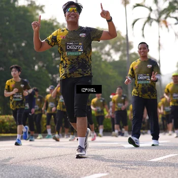 Runner Photo 6570391