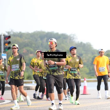 Runner Photo 6570426