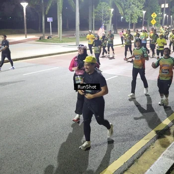Runner Photo 6570427