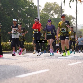 Runner Photo 6570453