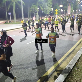 Runner Photo 6570494
