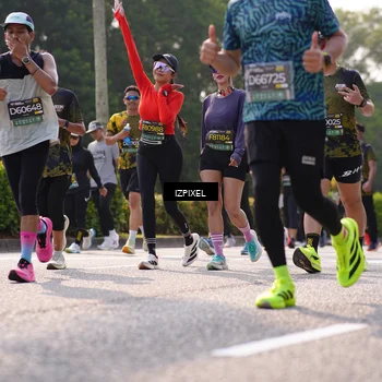 Runner Photo 6570498