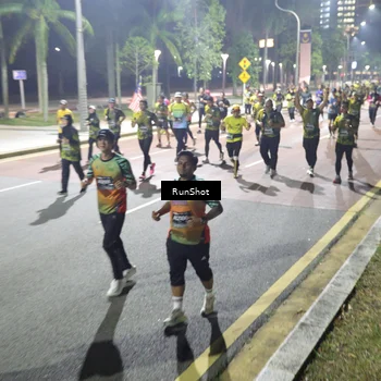 Runner Photo 6570524