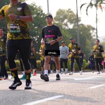 Runner Photo 6570585