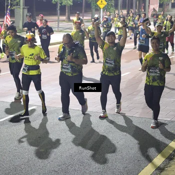 Runner Photo 6570598