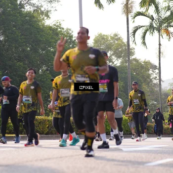 Runner Photo 6570599