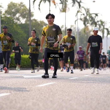 Runner Photo 6570606