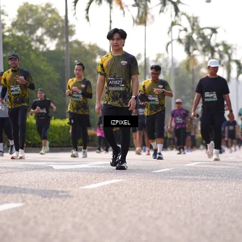 Runner Photo 6570618