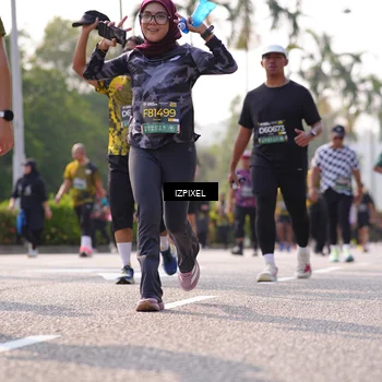 Runner Photo 6570626