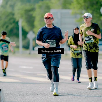 Runner Photo 6570630