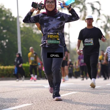Runner Photo 6570659