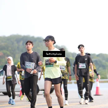 Runner Photo 6570670