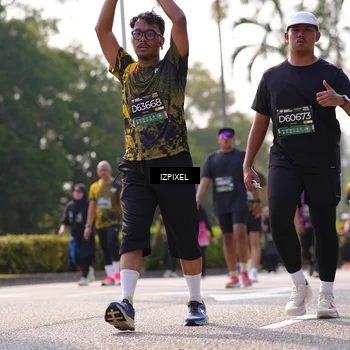 Runner Photo 6570673