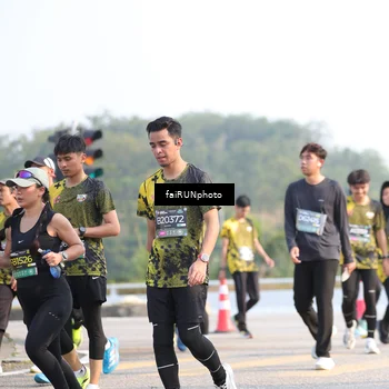 Runner Photo 6570705