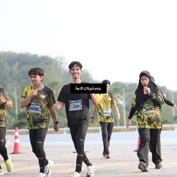 Runner Photo 6570709