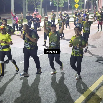 Runner Photo 6570724