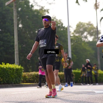 Runner Photo 6570767