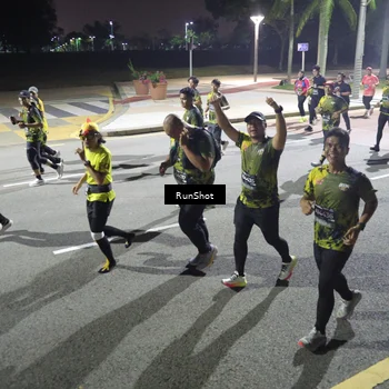 Runner Photo 6570771