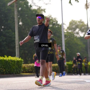 Runner Photo 6570783