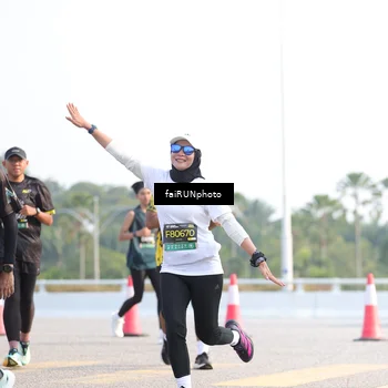 Runner Photo 6570805