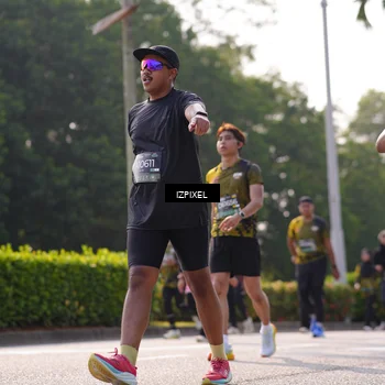 Runner Photo 6570817