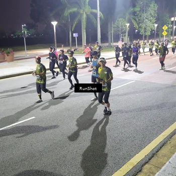 Runner Photo 6570832
