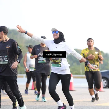 Runner Photo 6570837