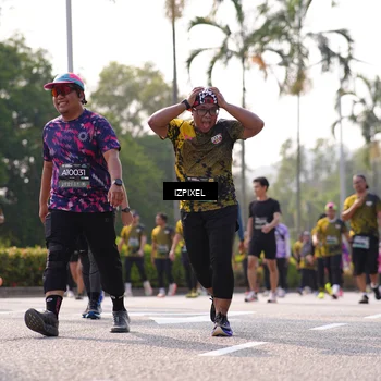 Runner Photo 6570861